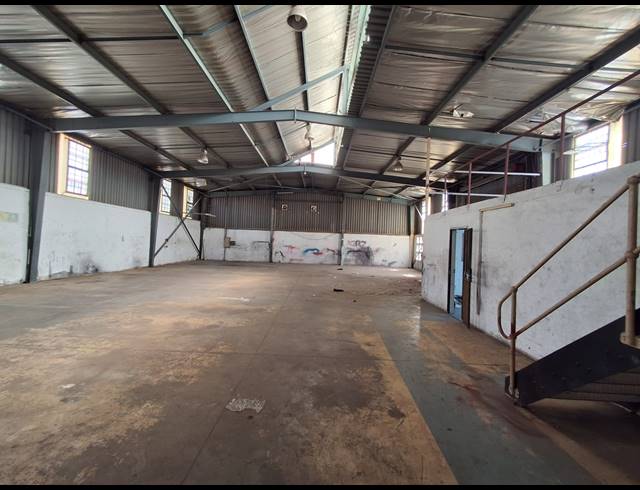 477M² WAREHOUSE TO LET IN DENVER